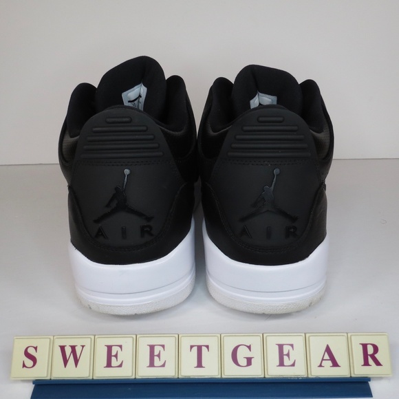 AIR Jordan 3 Retro Cyber Monday (2016) - Picture 8 of 14